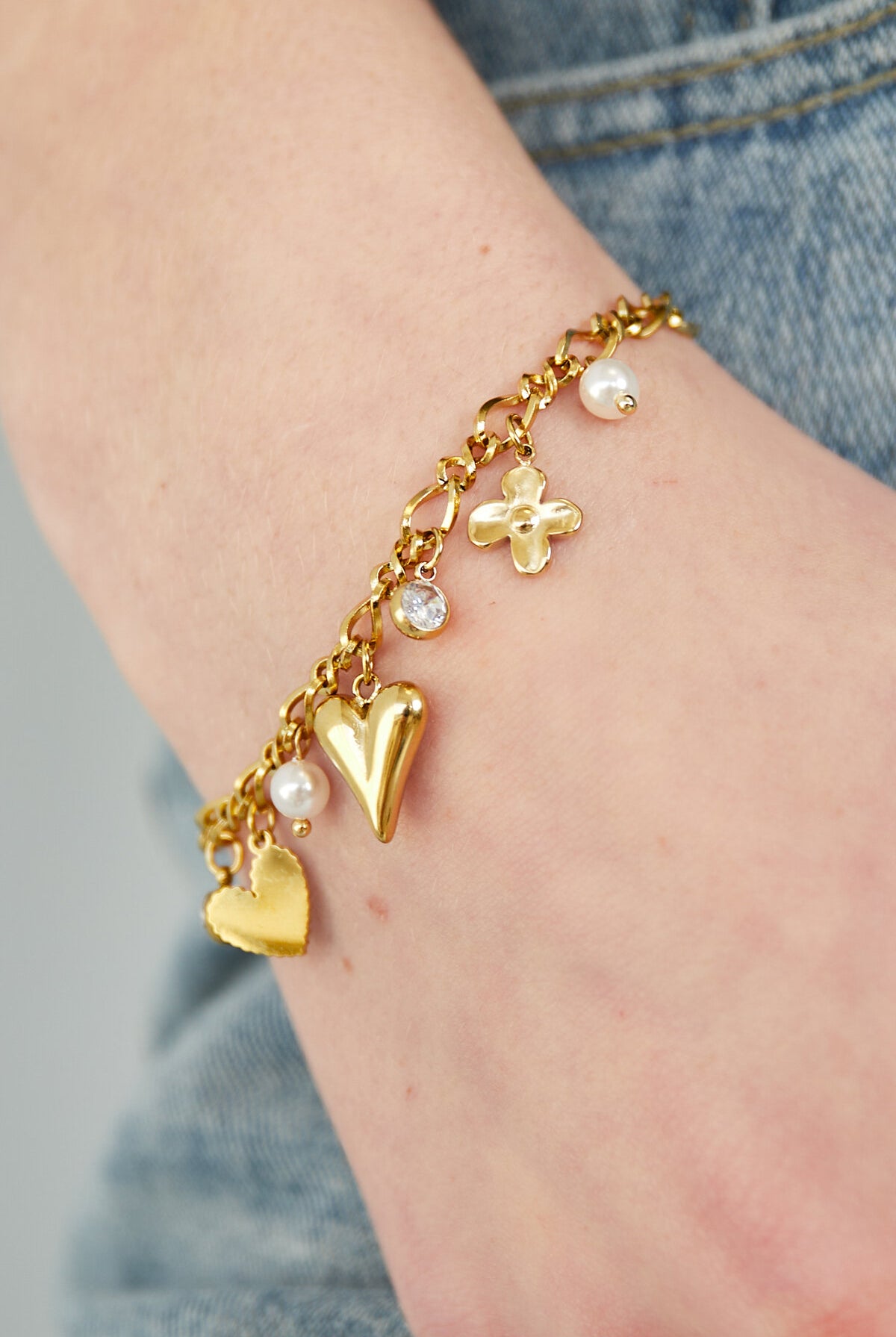 sparkling love bracelet