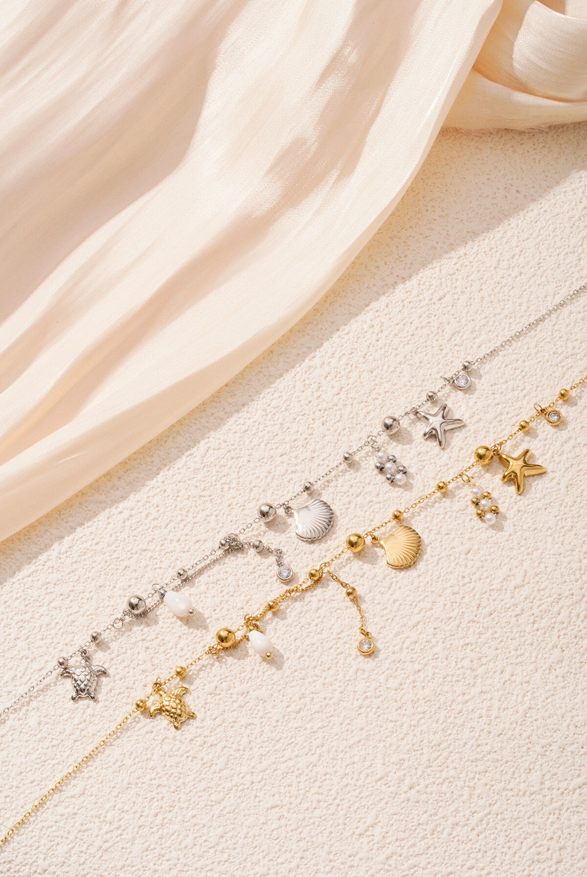 beach days necklace