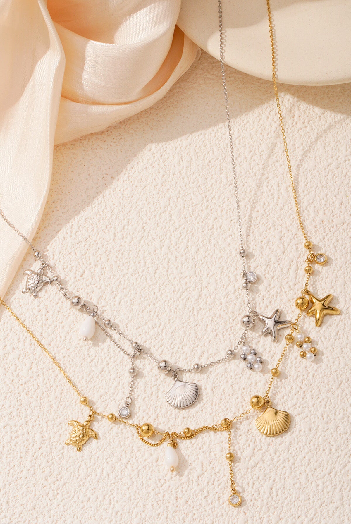 beach days necklace